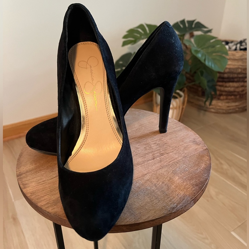 Jessica Simpson Suede Heels 6.5